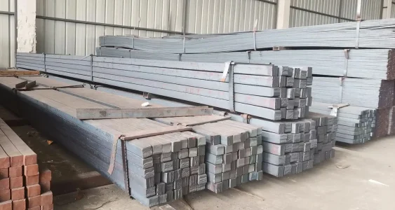 steel_0045_Square Bar